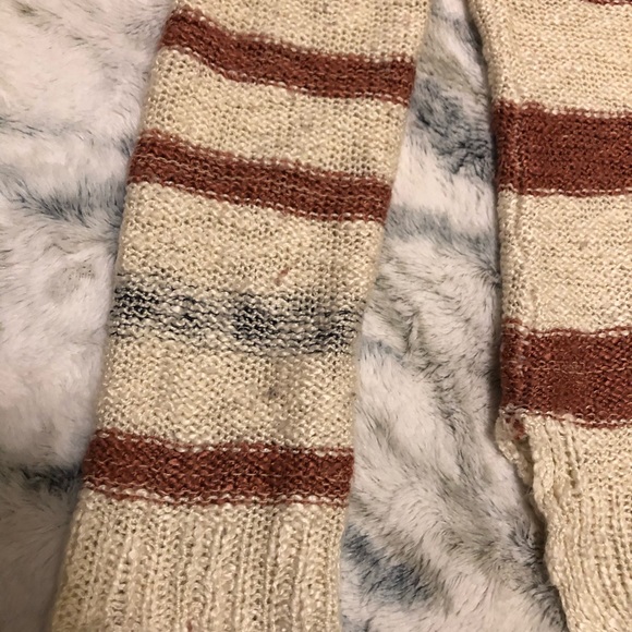 Striped sweater - Picture 5 of 8